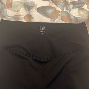 Gap teen leggings size 10. NWOT